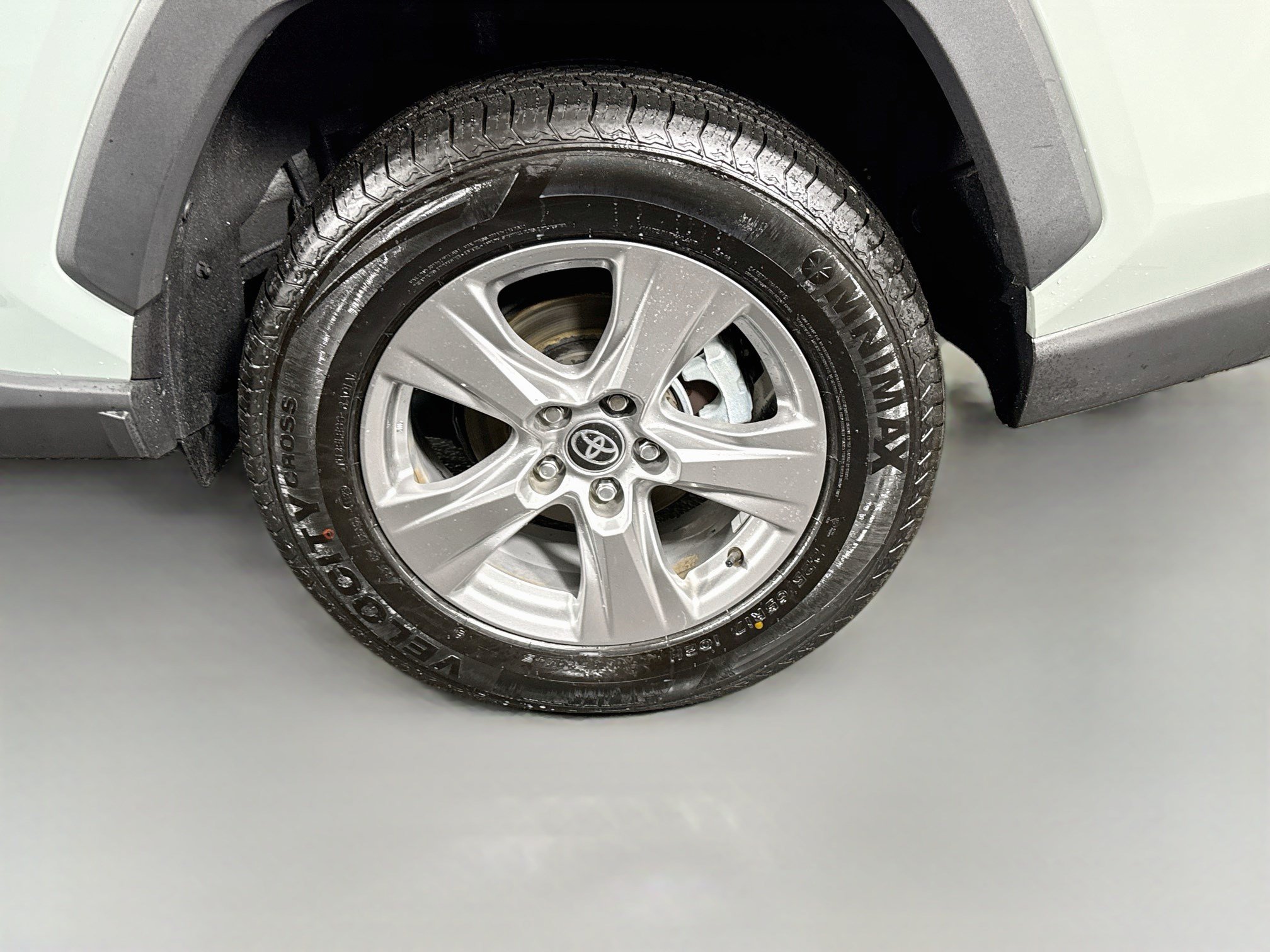 Used 2023 Toyota RAV4 XLE w/ Convenience Package AWD/4WD image 37