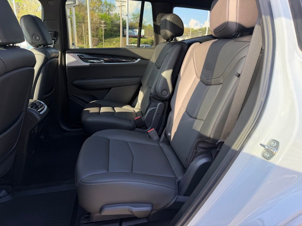 Used 2024 Cadillac XT6 Premium Luxury w/ LPO, Floor Liner Package image 23