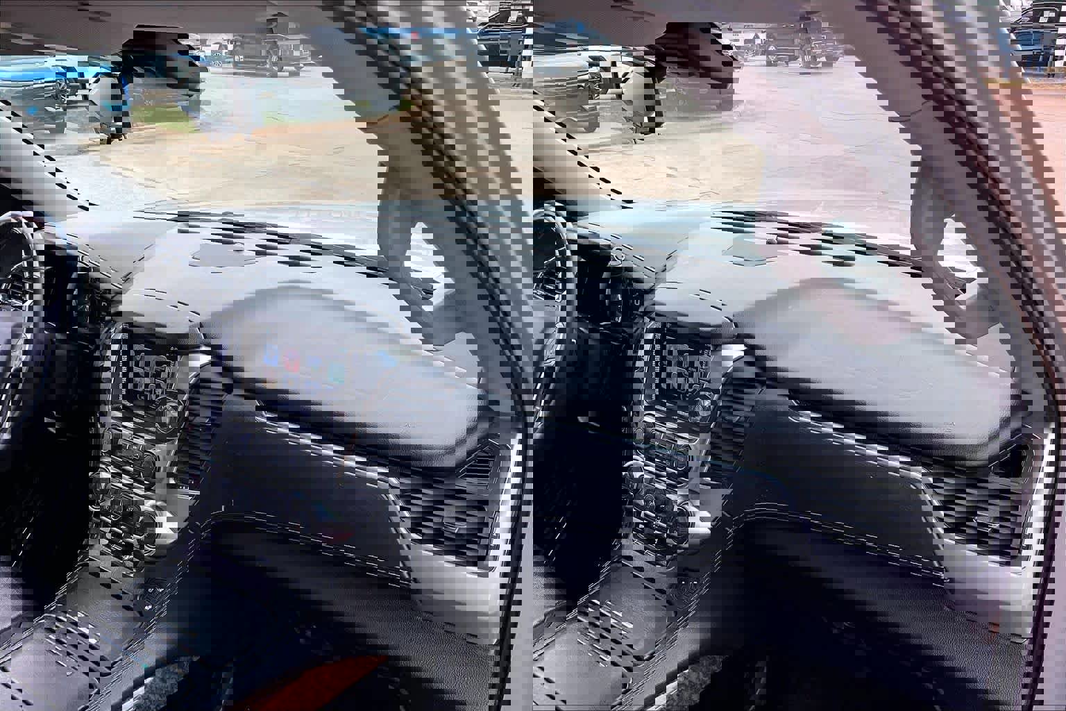 Used 2017 Chevrolet Tahoe Premier image 19