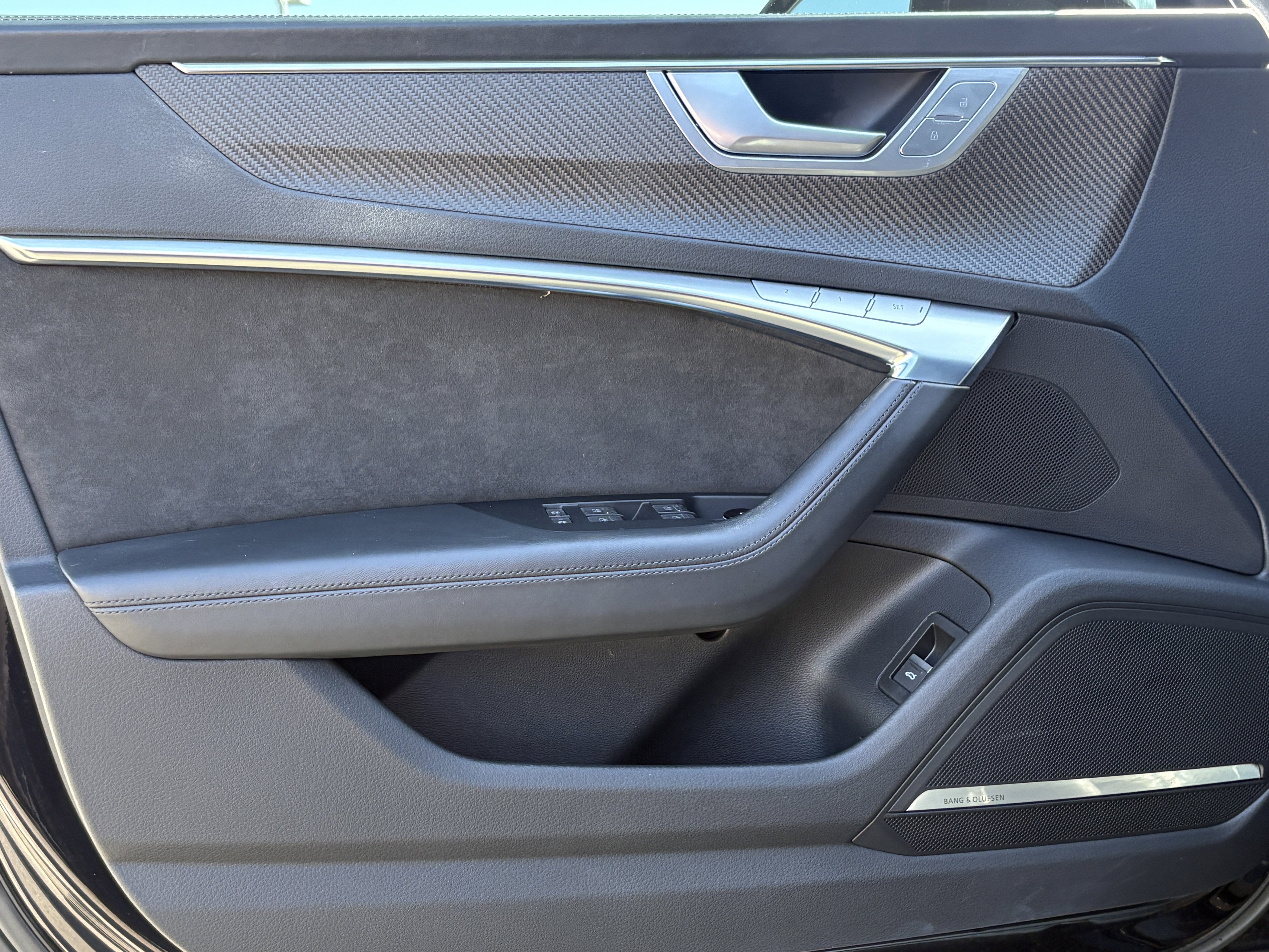 Used 2021 Audi RS 7 Sportback w/ Carbon Optic Package image 16