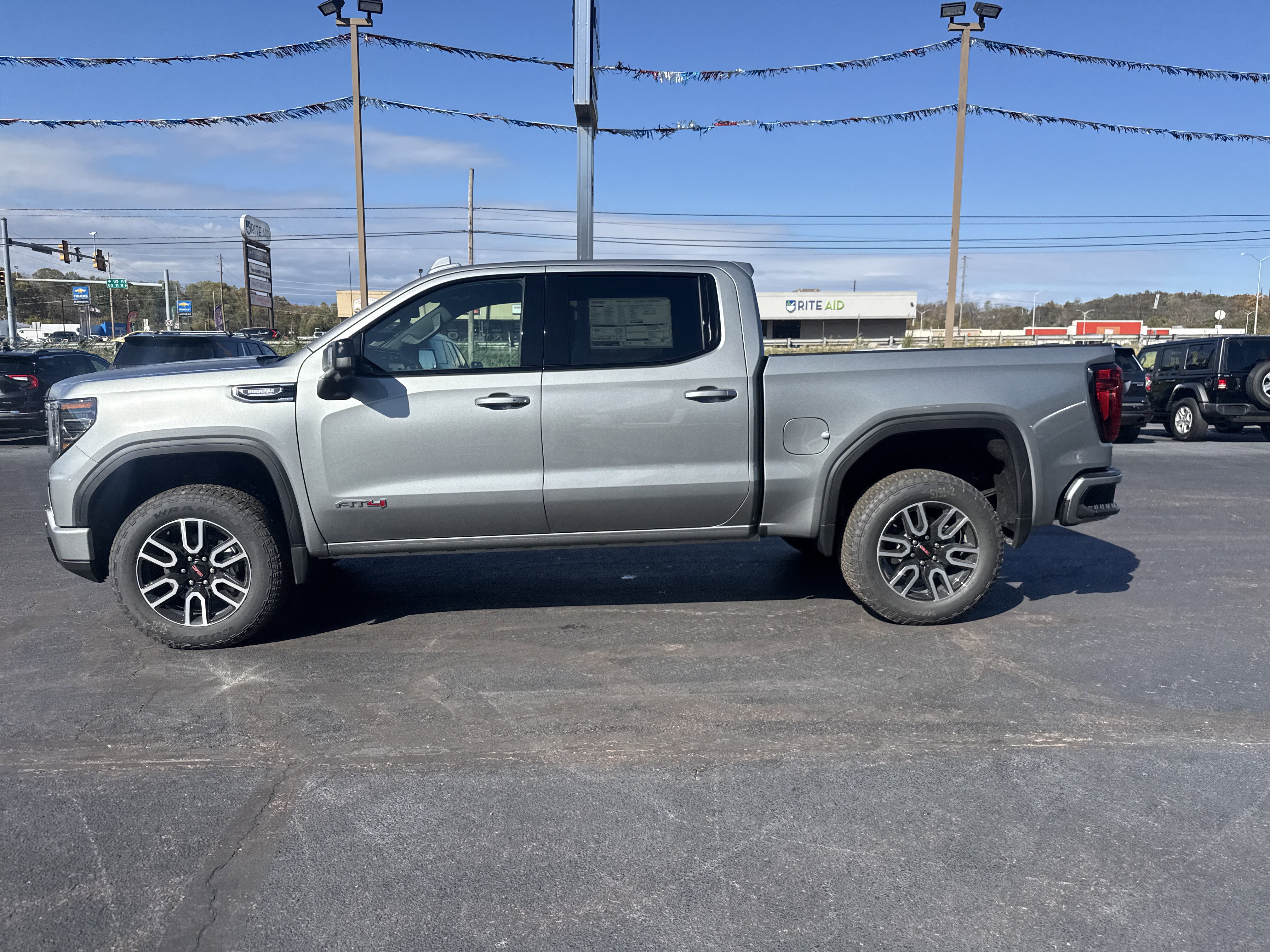 New 2026 GMC Sierra 1500 AT4 image 7