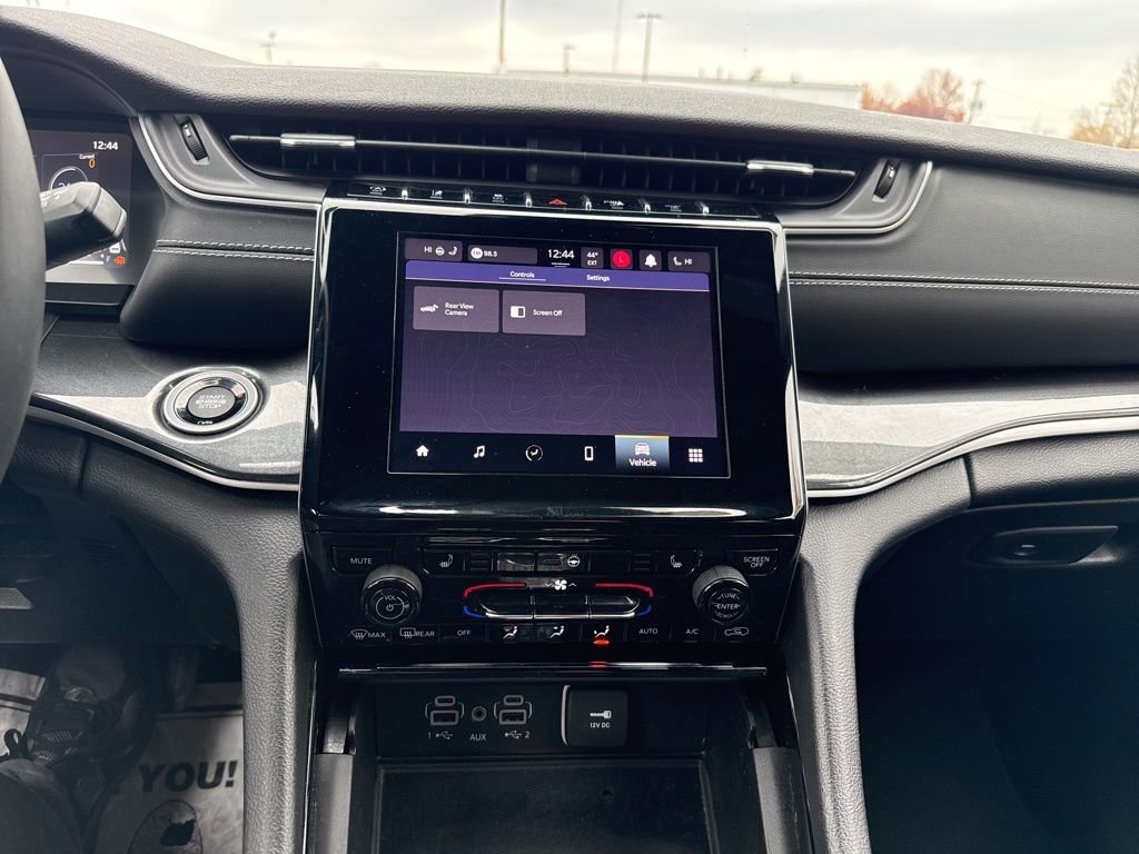 Certified 2023 Jeep Grand Cherokee Altitude image 16