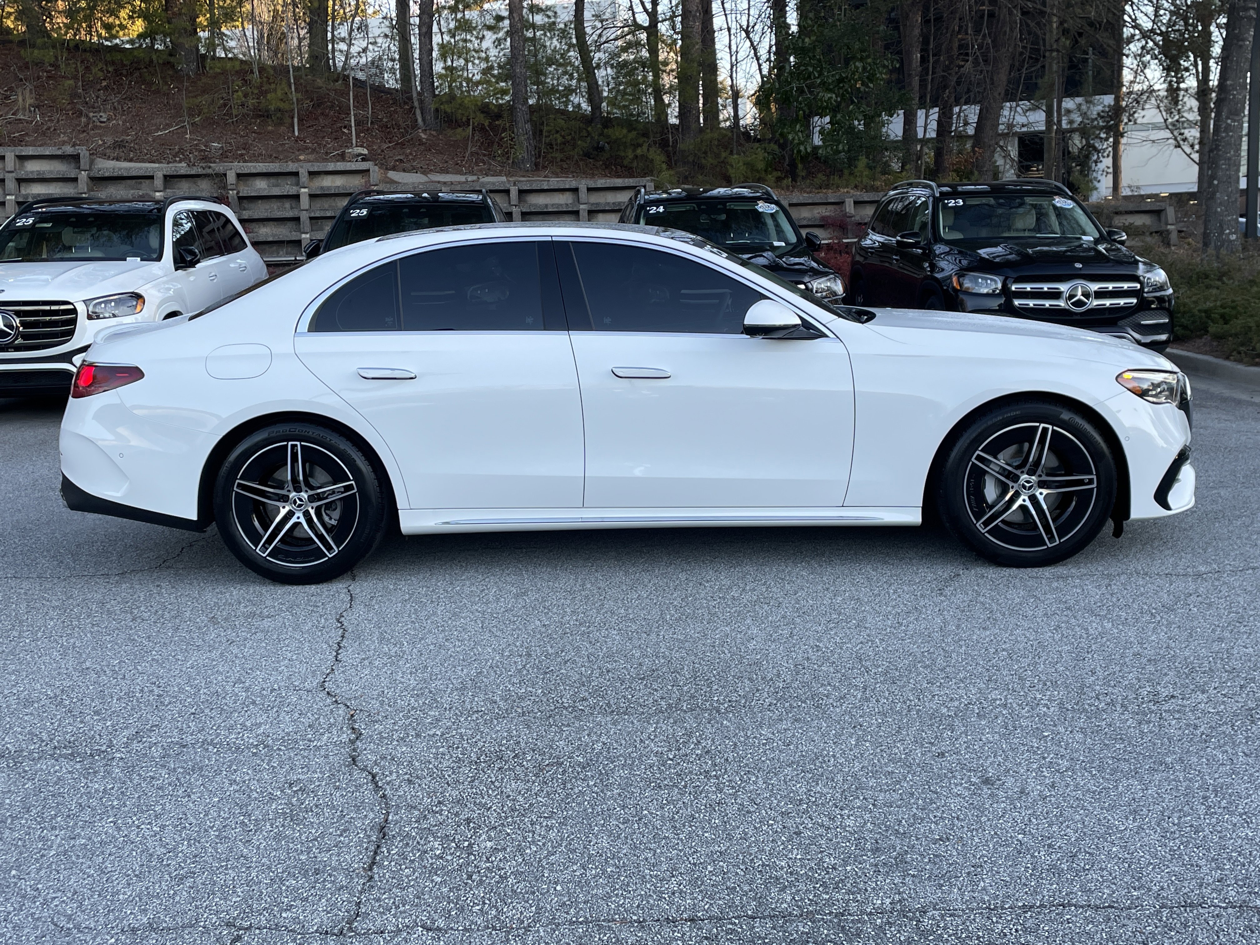 Certified 2025 Mercedes-Benz E 350 4MATIC Sedan image 5