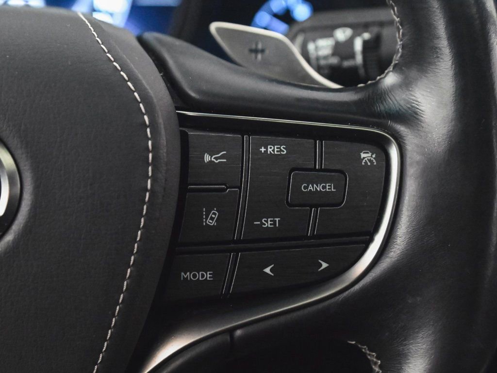 Used 2019 Lexus LS 500 AWD w/ Luxury Package image 26