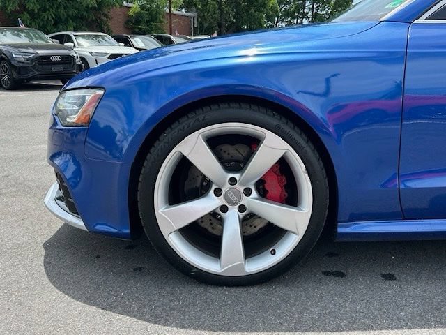 Used 2015 Audi RS 5 Coupe w/ Technology Package AWD/4WD image 8