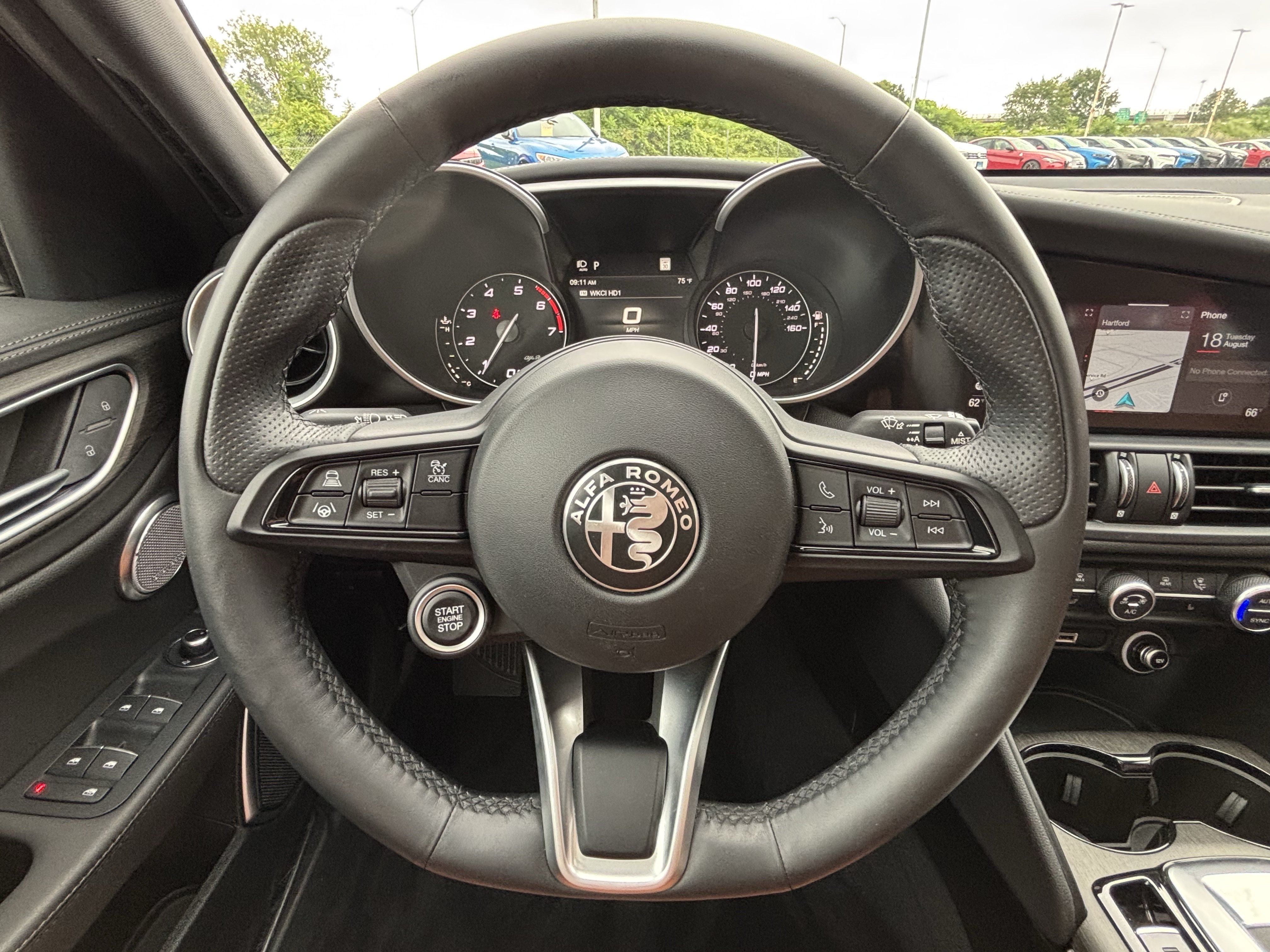Certified 2023 Alfa Romeo Giulia Ti AWD/4WD image 21