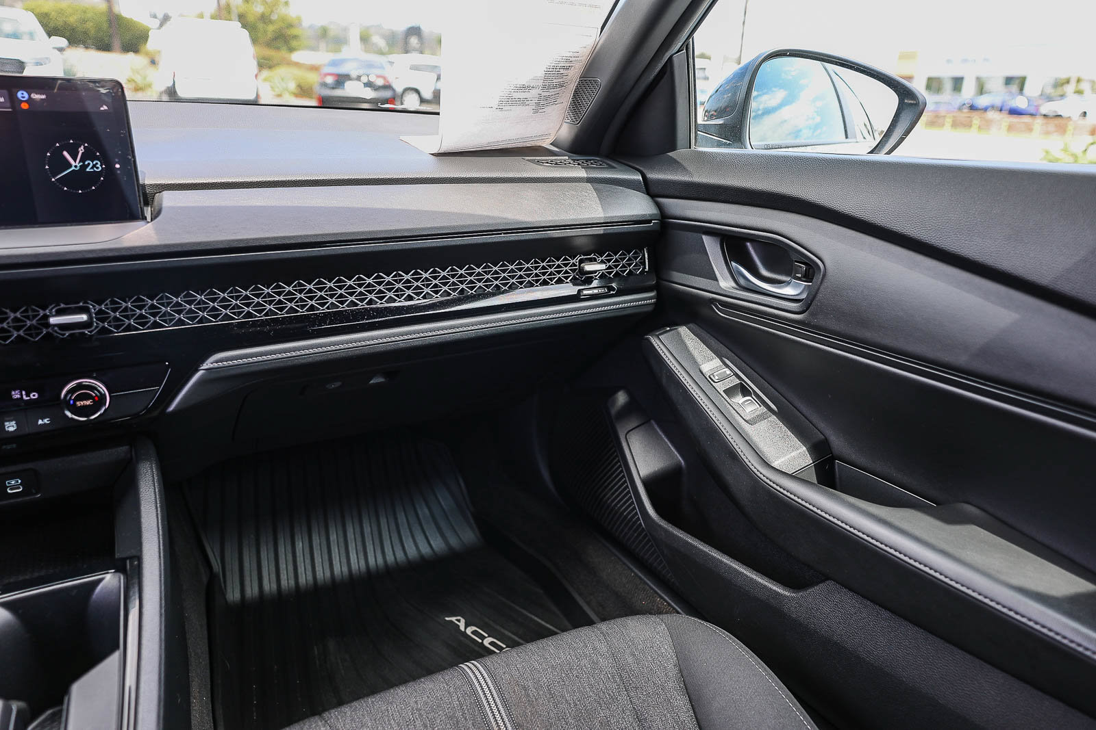 Used 2023 Honda Accord Sport image 6