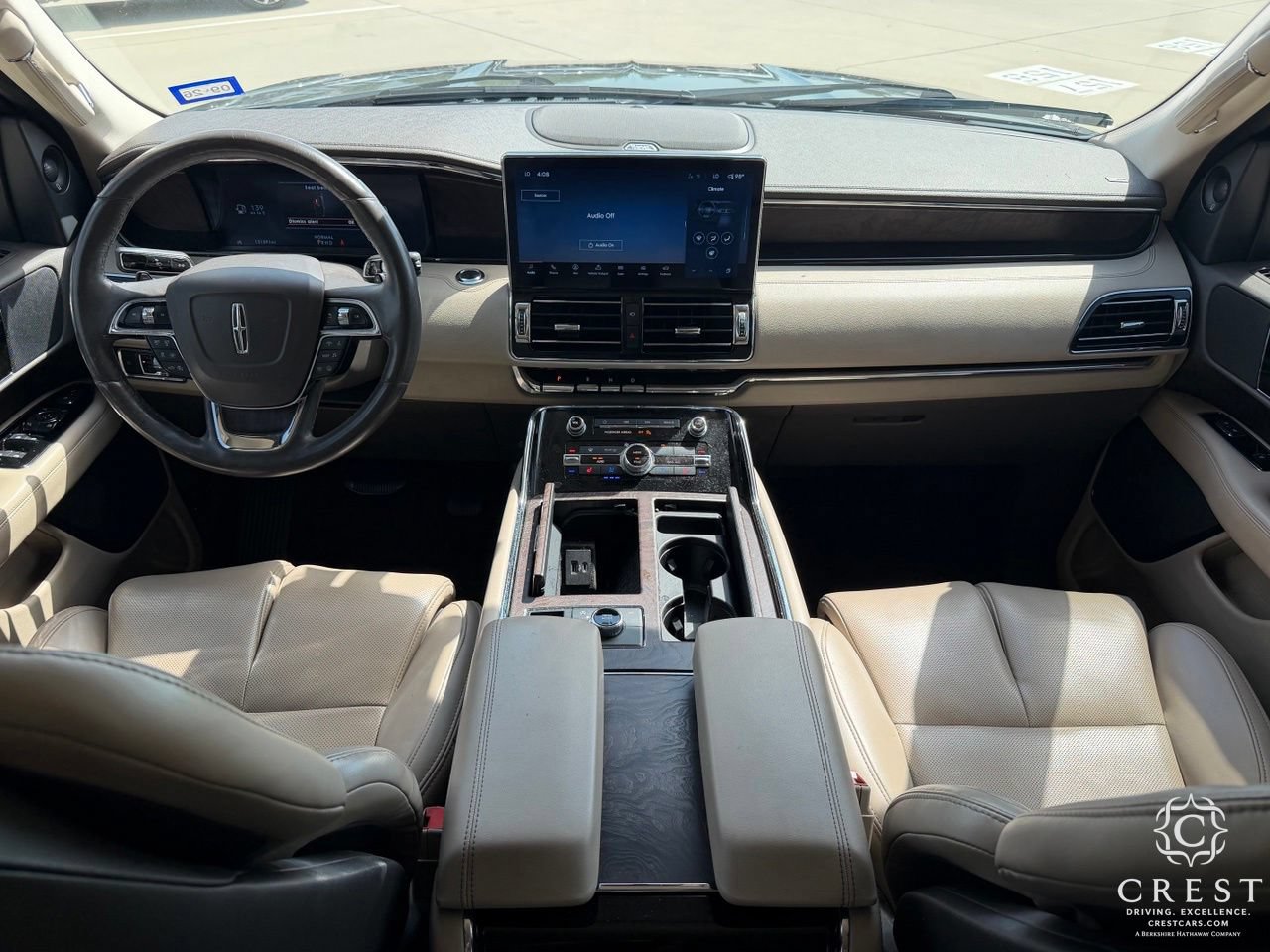 Used 2022 Lincoln Navigator 2WD image 13