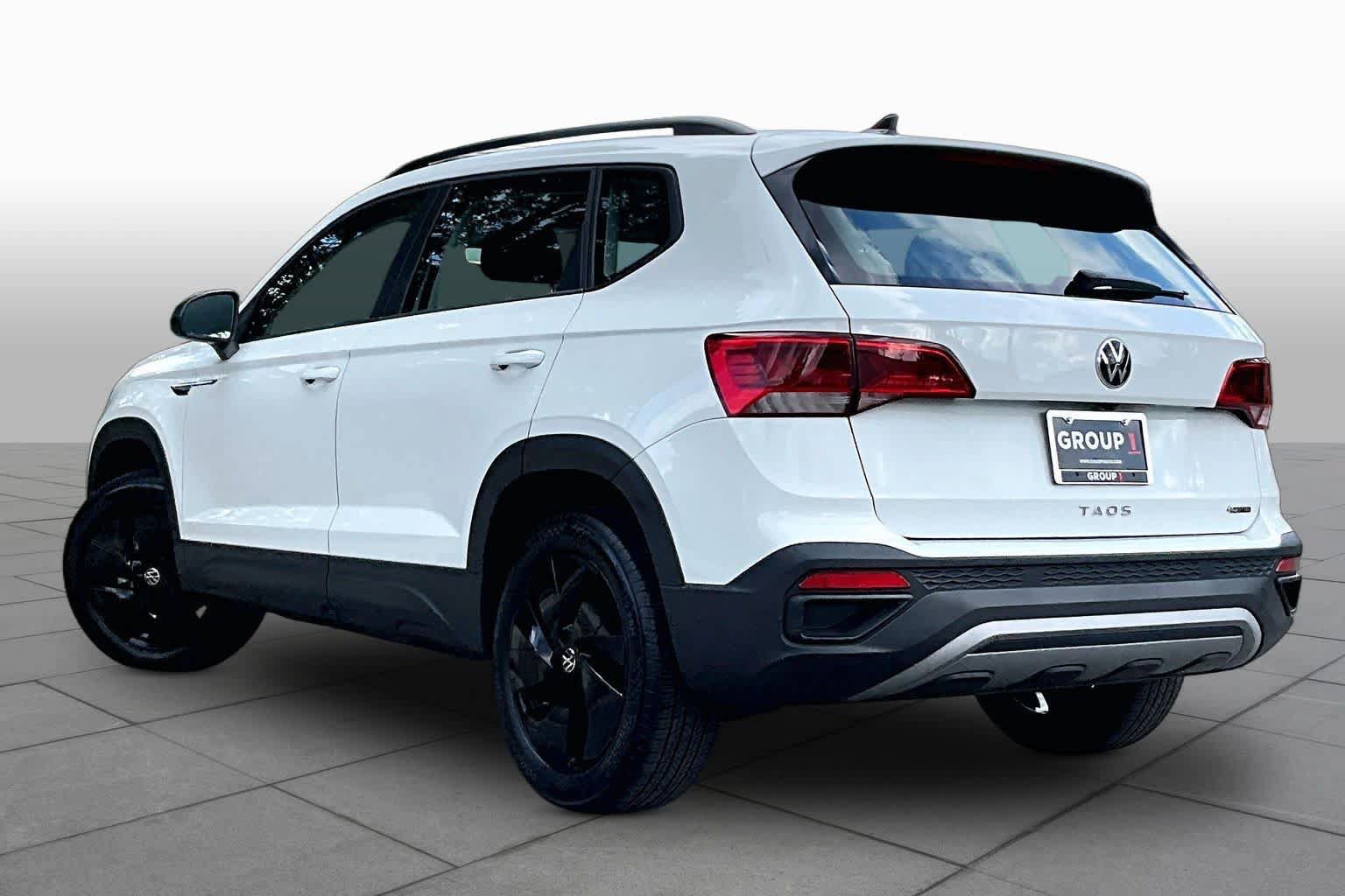Used 2024 Volkswagen Taos S AWD/4WD image 12