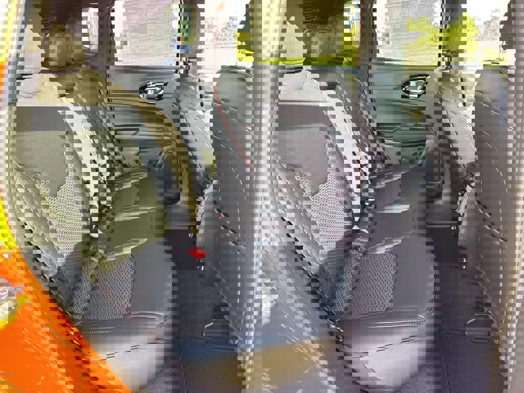 New 2026 Jeep Compass Latitude image 19