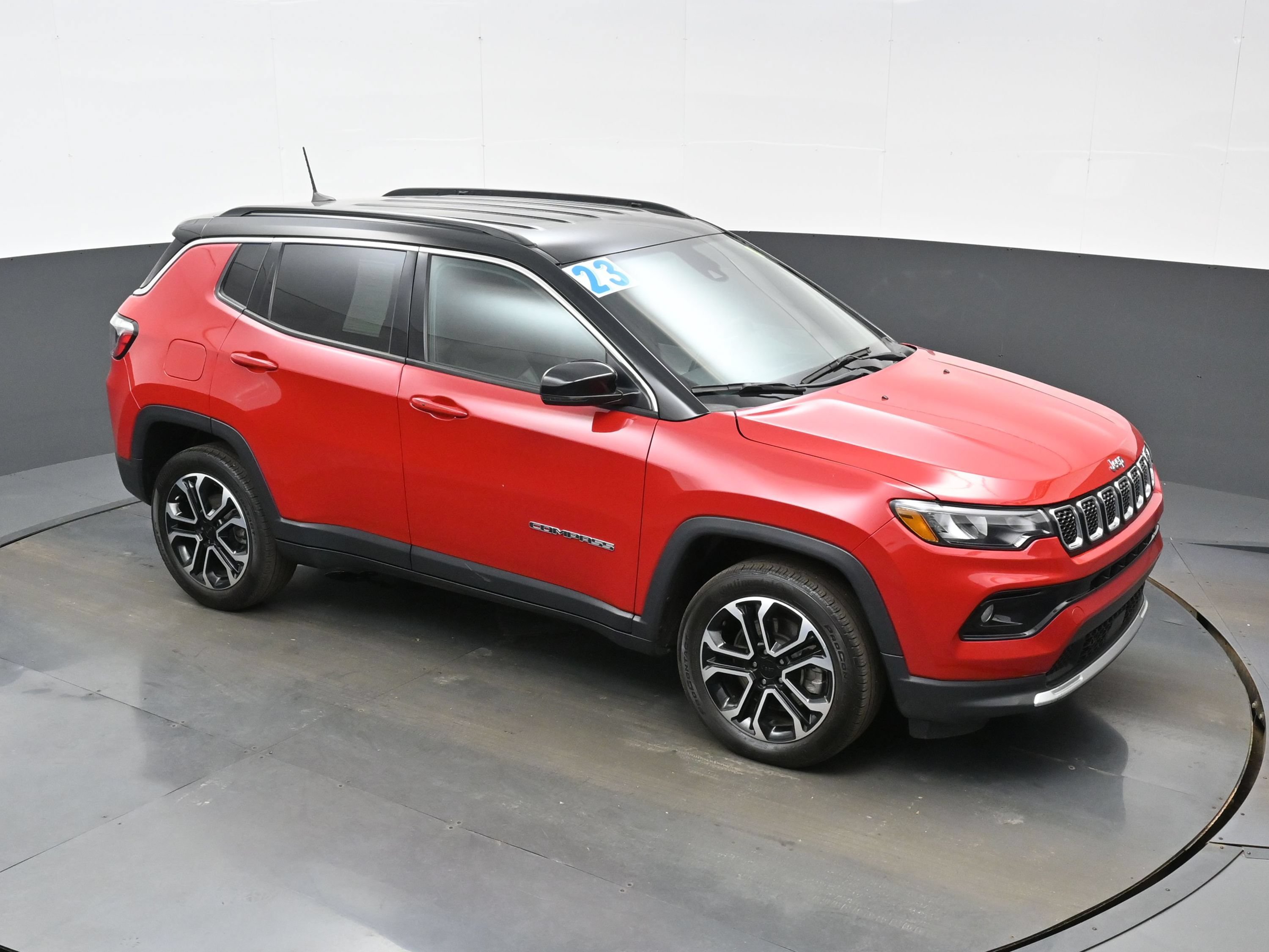 Used 2023 Jeep Compass Limited AWD/4WD image 41