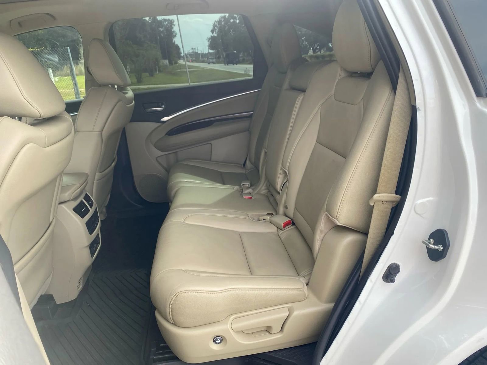 Used 2019 Acura MDX FWD image 29