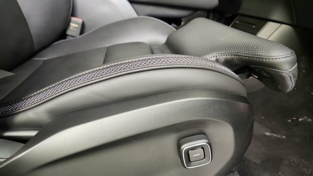 New 2026 Volvo EX90 Ultra AWD/4WD image 37
