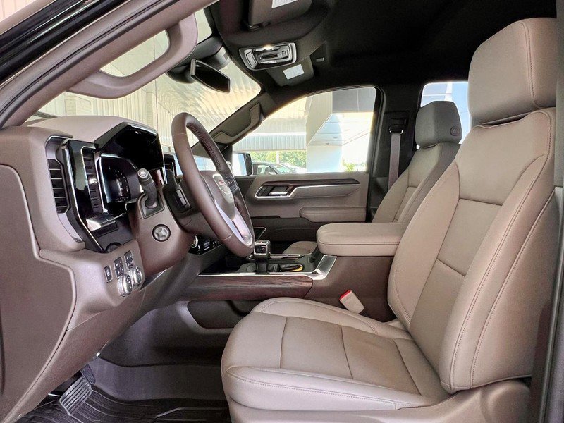 New 2026 GMC Sierra 1500 SLT w/ SLT Premium Plus Package image 30