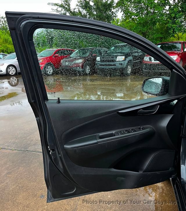 Used 2020 Chevrolet Spark LT FWD image 26