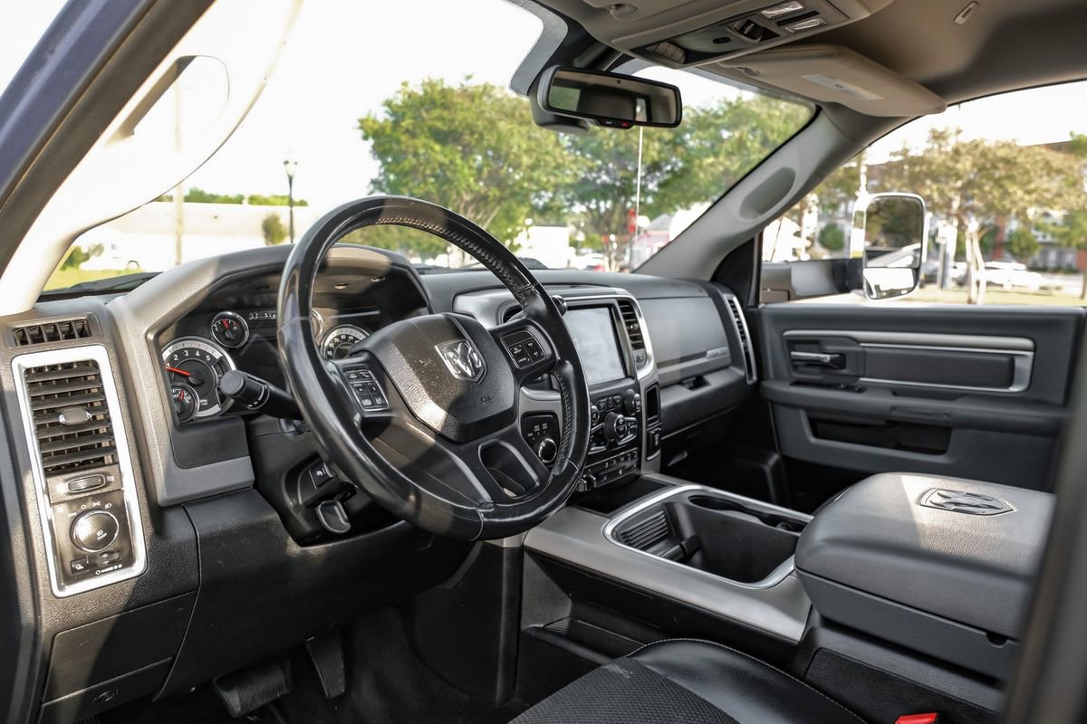 Used 2018 RAM 2500 Lone Star image 3