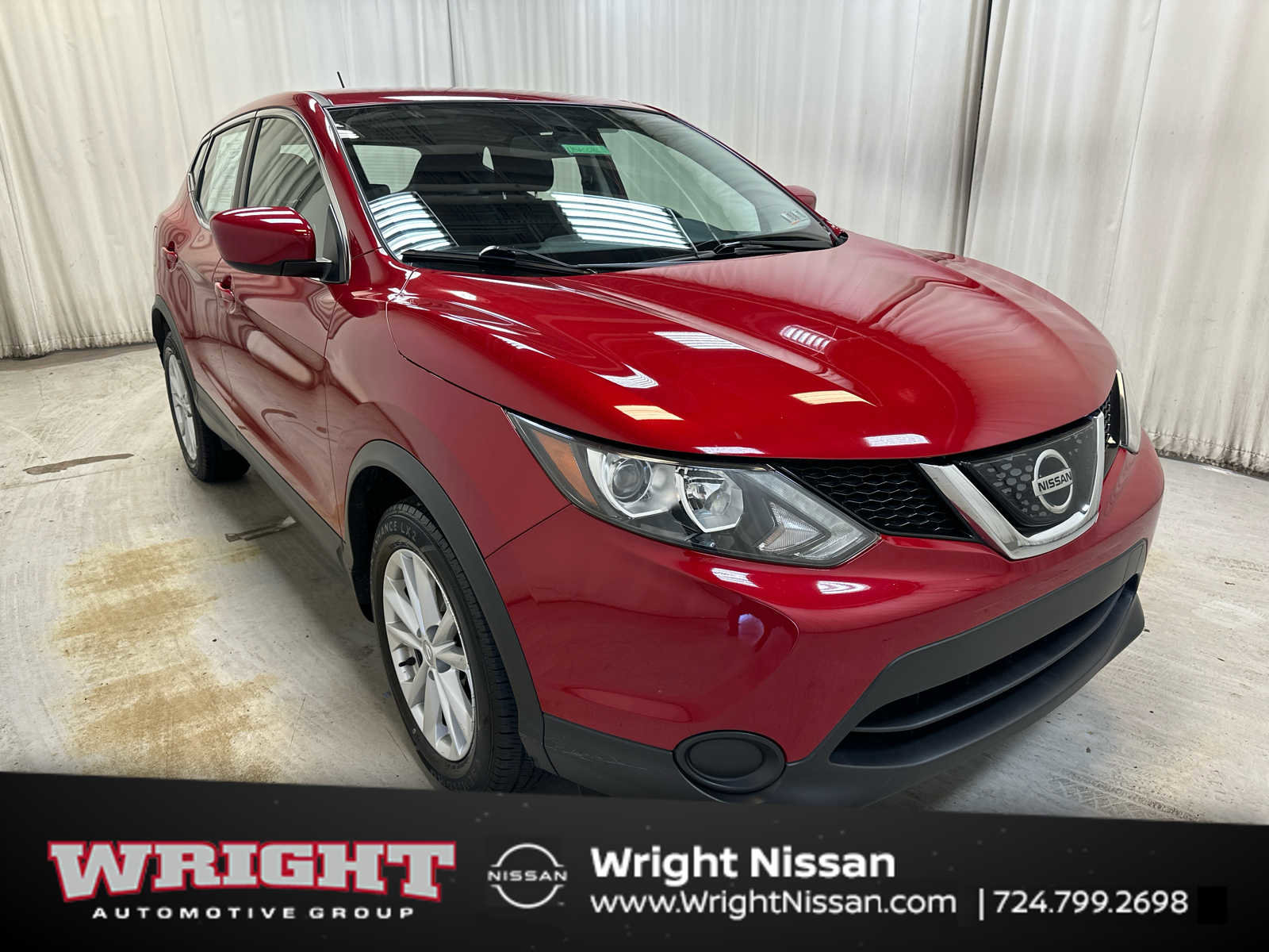 Certified 2018 Nissan Rogue Sport S w/ S Appearance Package AWD/4WD image 1