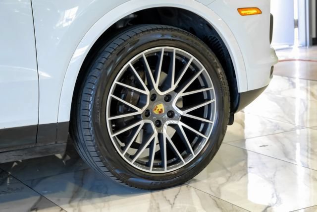 Used 2019 Porsche Cayenne AWD/4WD image 65