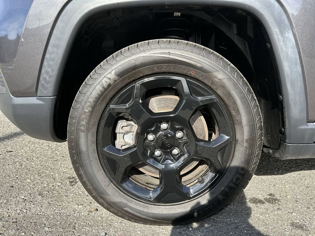 Used 2023 Jeep Compass Trailhawk image 18