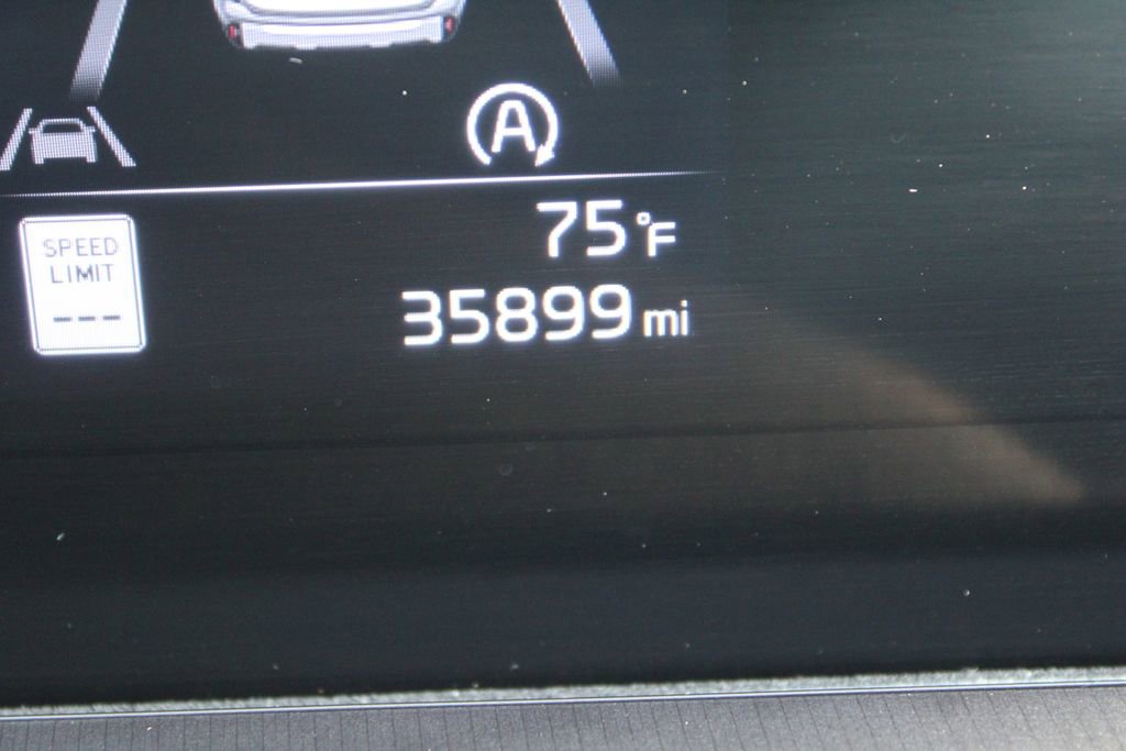 Certified 2023 Kia Telluride S w/ S Sunroof Package image 29