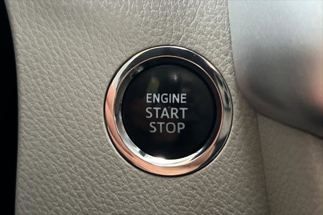 Certified 2018 Toyota Highlander XLE image 26