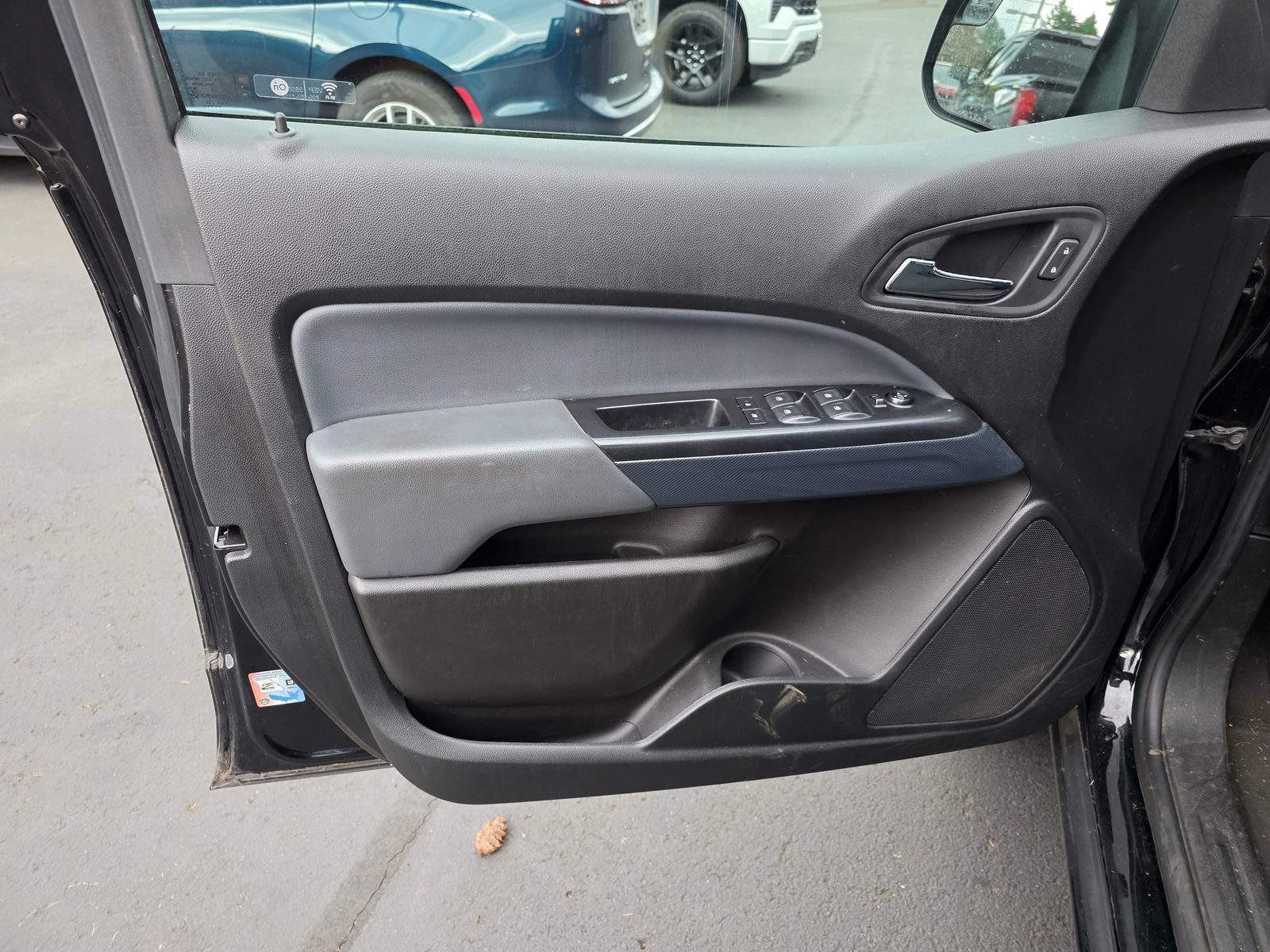 Used 2020 Chevrolet Colorado Z71 image 10