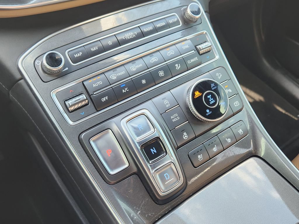 Used 2021 Hyundai Santa Fe Calligraphy image 18