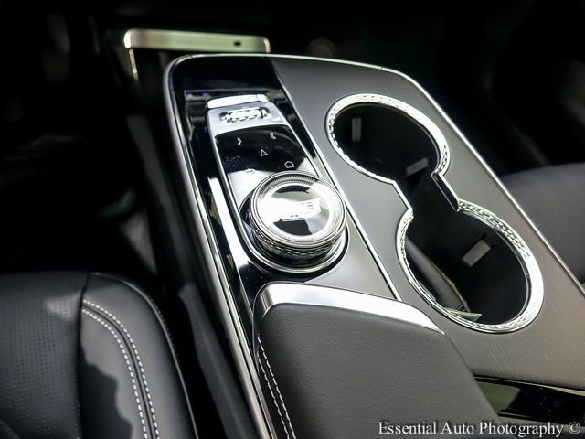 New 2025 Cadillac Lyriq Sport w/ LPO, Floor Liner Package AWD/4WD image 19