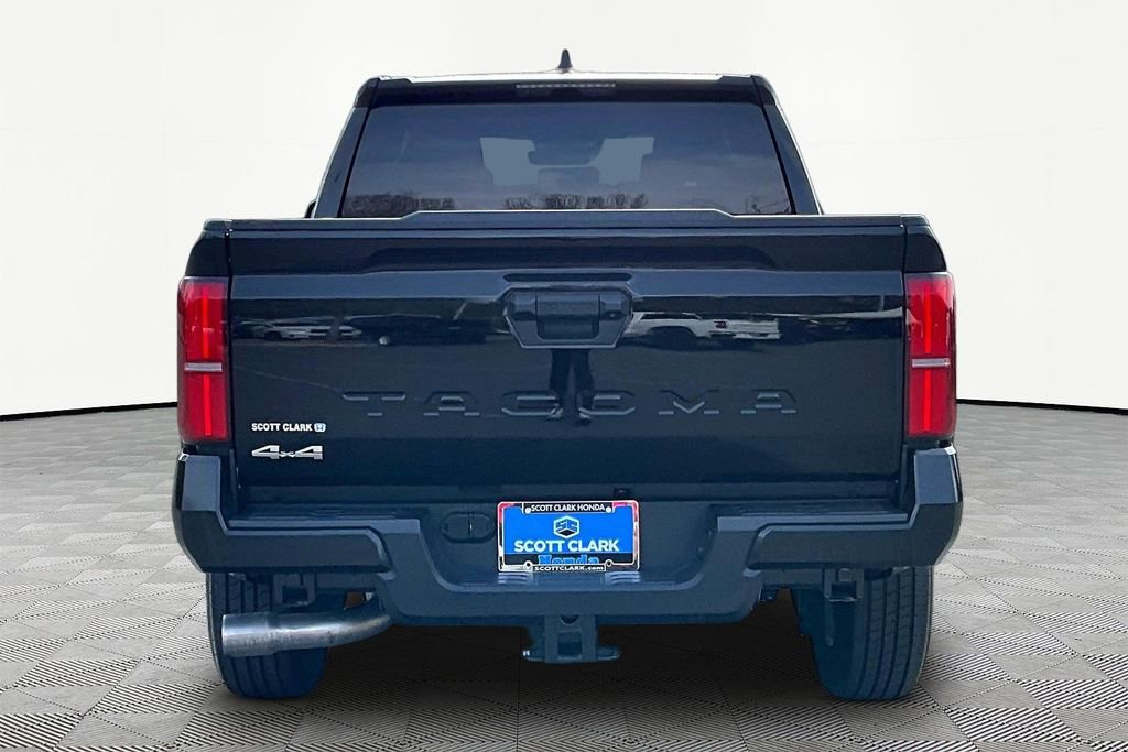 Used 2025 Toyota Tacoma SR5 image 7
