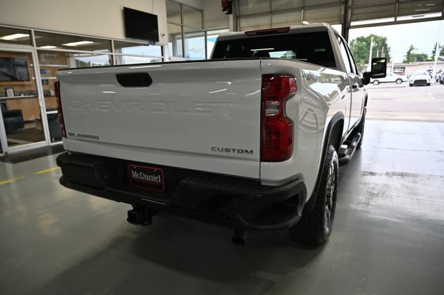 New 2026 Chevrolet Silverado 2500 Custom w/ Custom Value Package AWD/4WD image 5