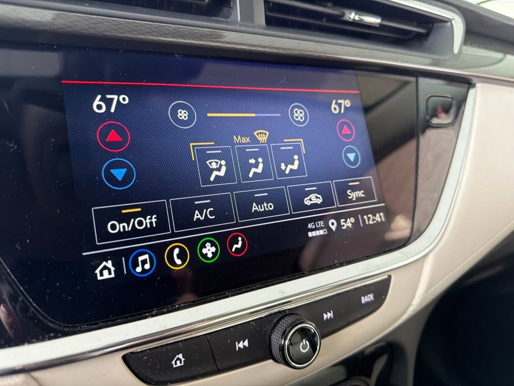Used 2023 Buick Encore GX Select FWD image 19