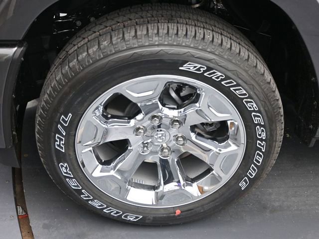 New 2026 RAM 1500 4x4 Crew Cab image 36