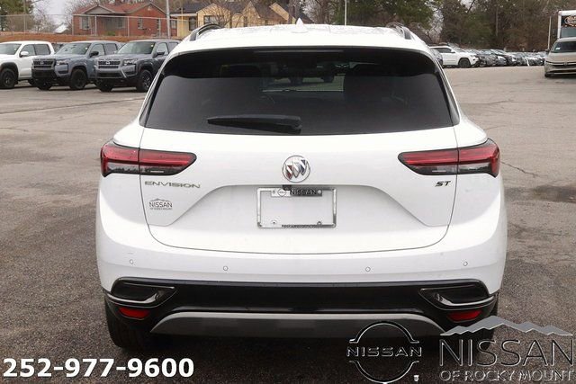 Used 2021 Buick Envision Essence w/ Sport Touring Package image 7