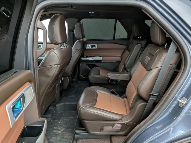 Certified 2021 Ford Explorer King Ranch w/ Premium Technology Package image 19