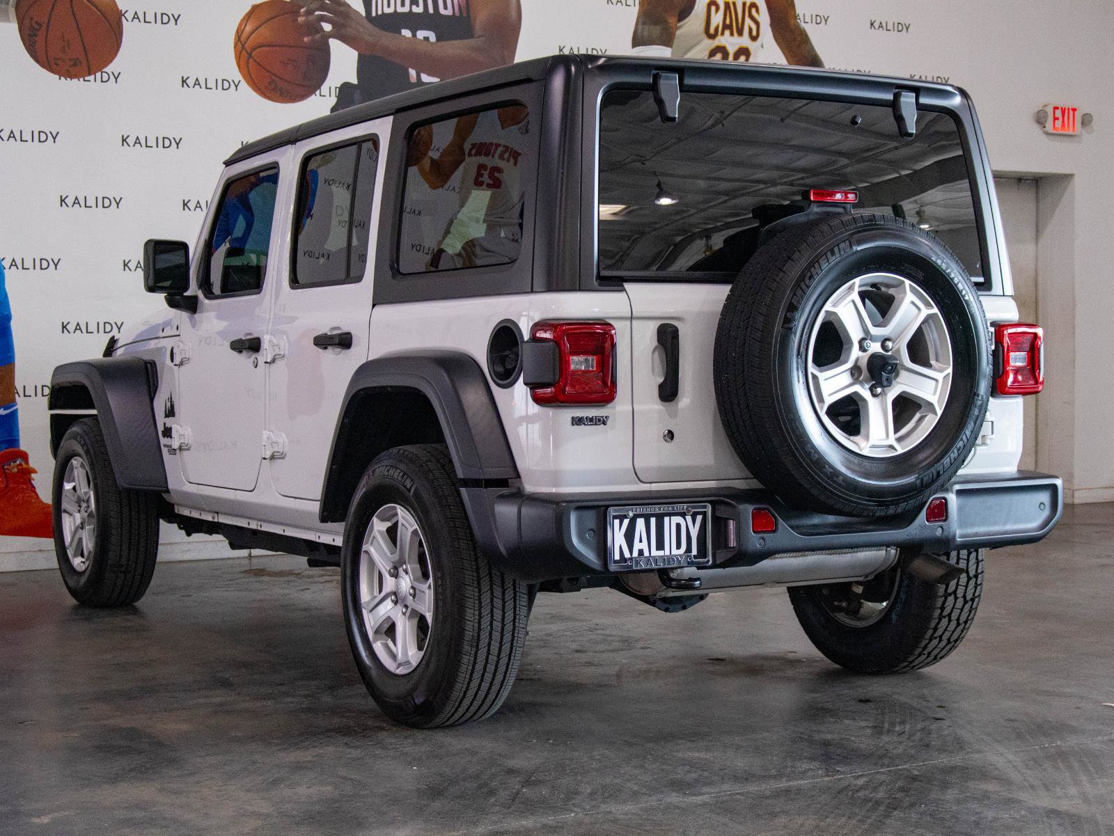 Used 2020 Jeep Wrangler Unlimited Sport S image 21