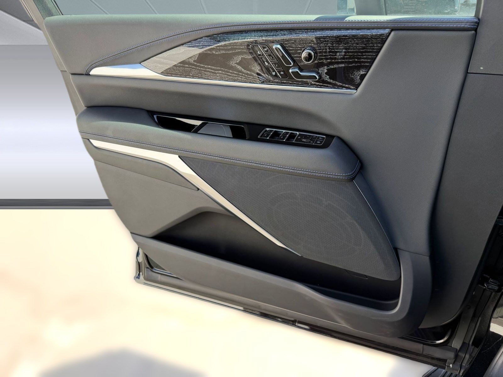 New 2026 Cadillac Escalade IQL Luxury AWD/4WD image 20