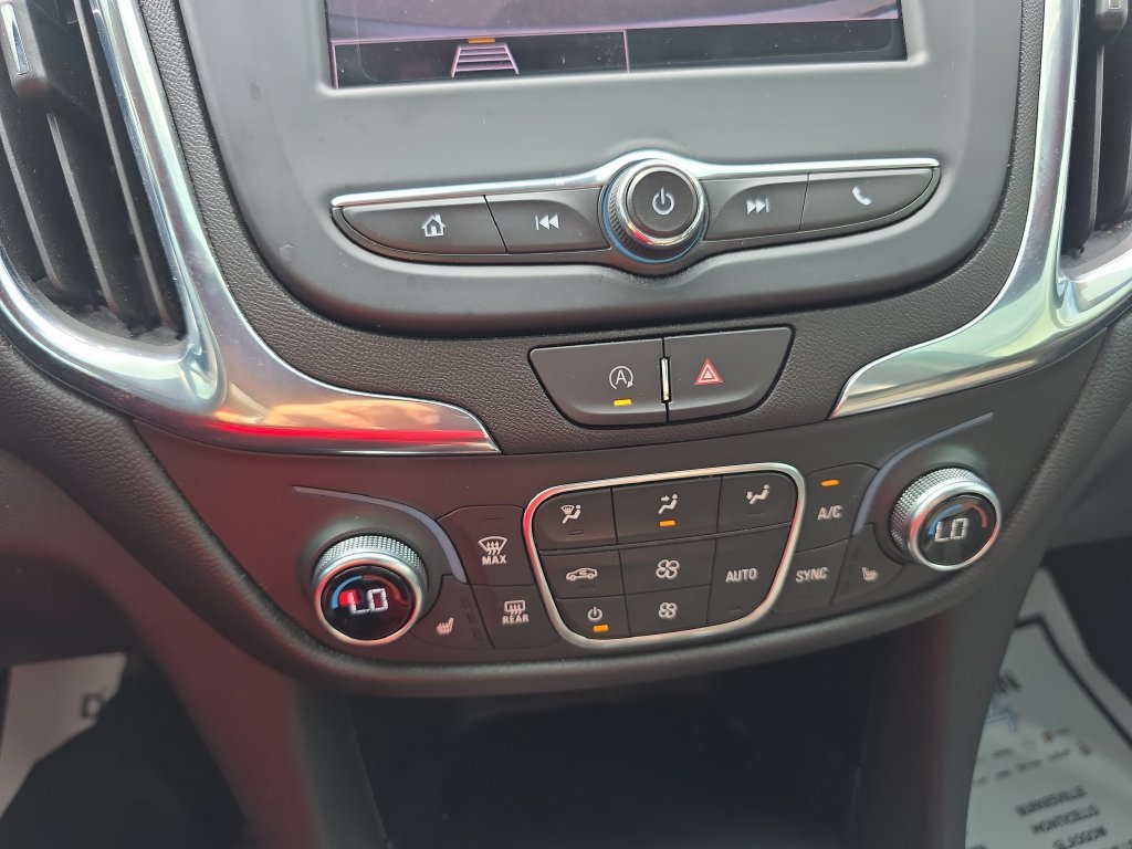 Used 2024 Chevrolet Equinox LT FWD image 23