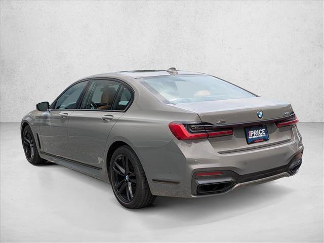 Used 2022 BMW 740i xDrive w/ M Sport Package AWD/4WD image 7