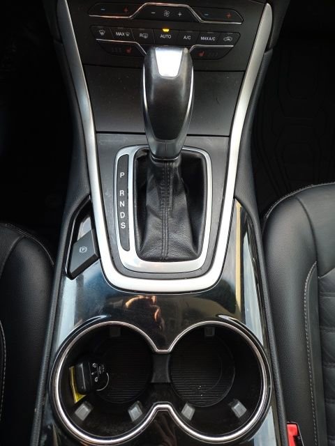 Used 2015 Ford Edge SEL w/ Equipment Group 201A image 19