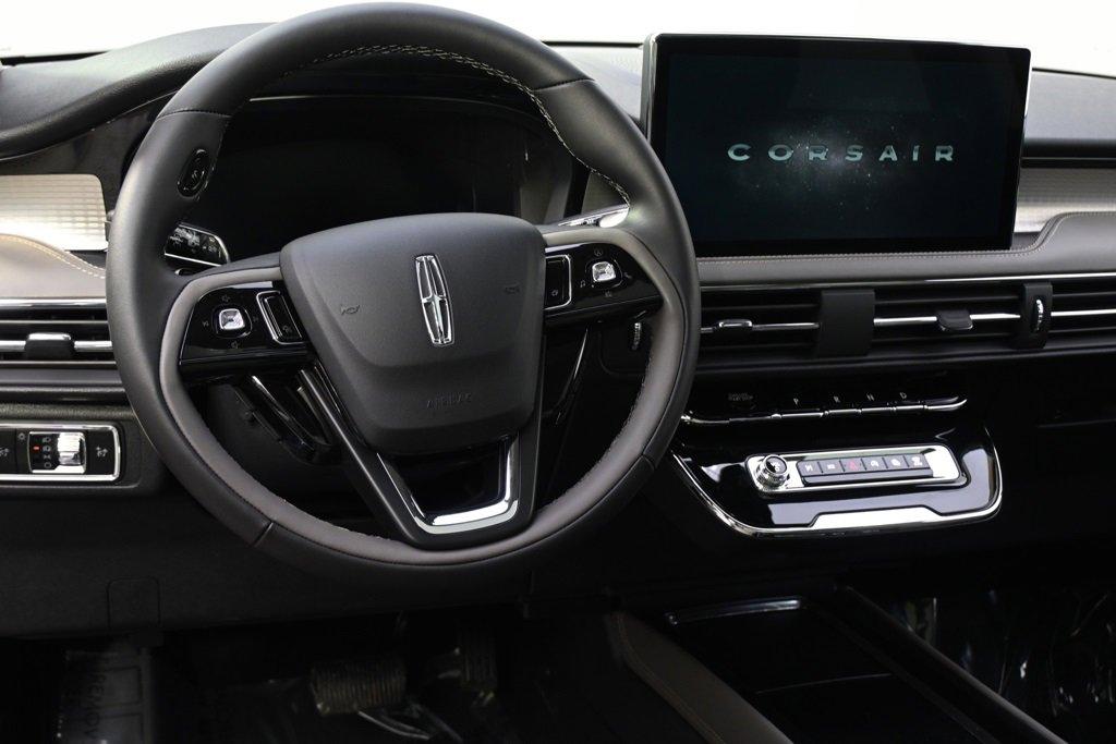 New 2026 Lincoln Corsair Premiere image 12
