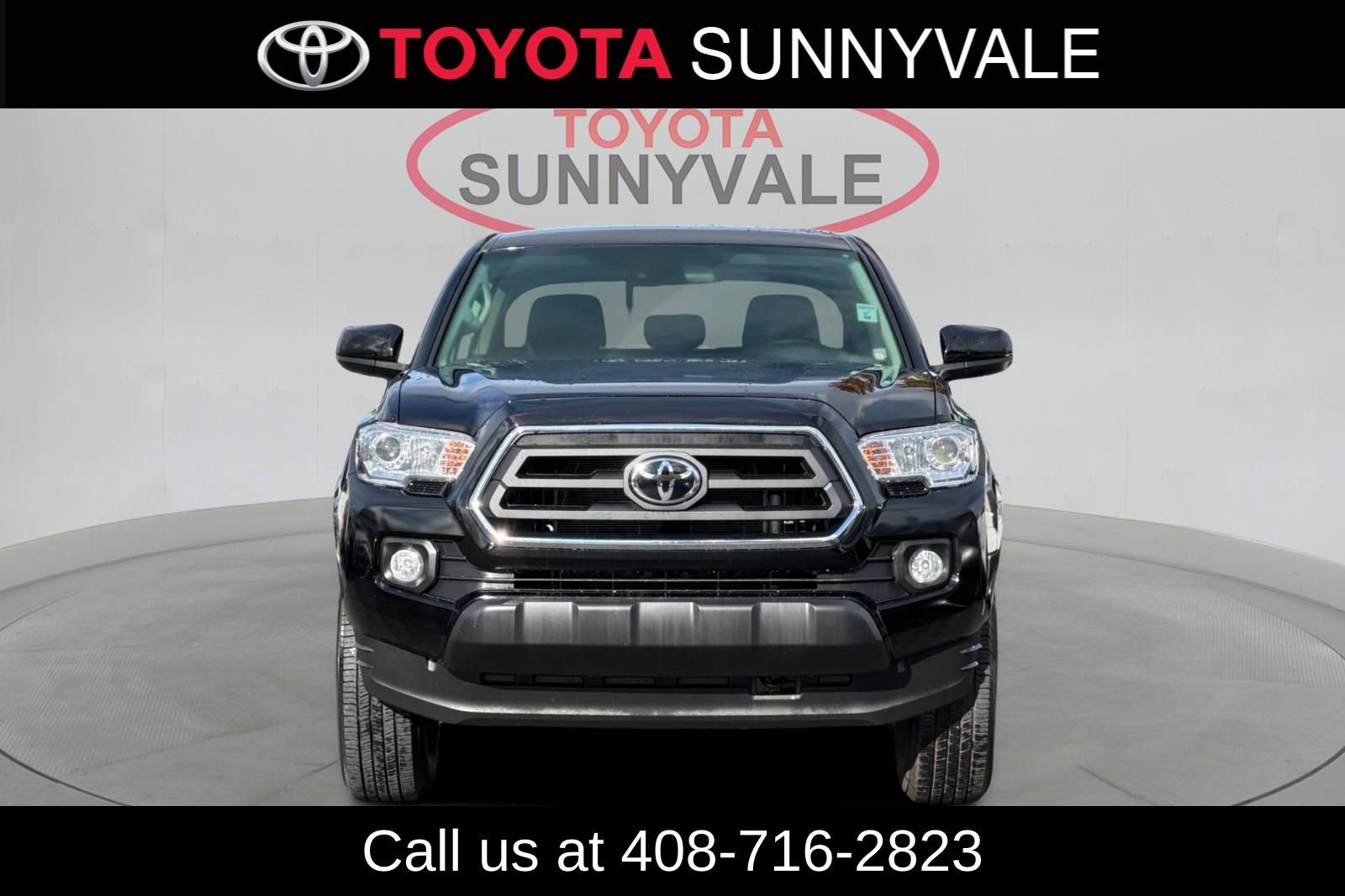 Used 2023 Toyota Tacoma SR5 RWD image 11