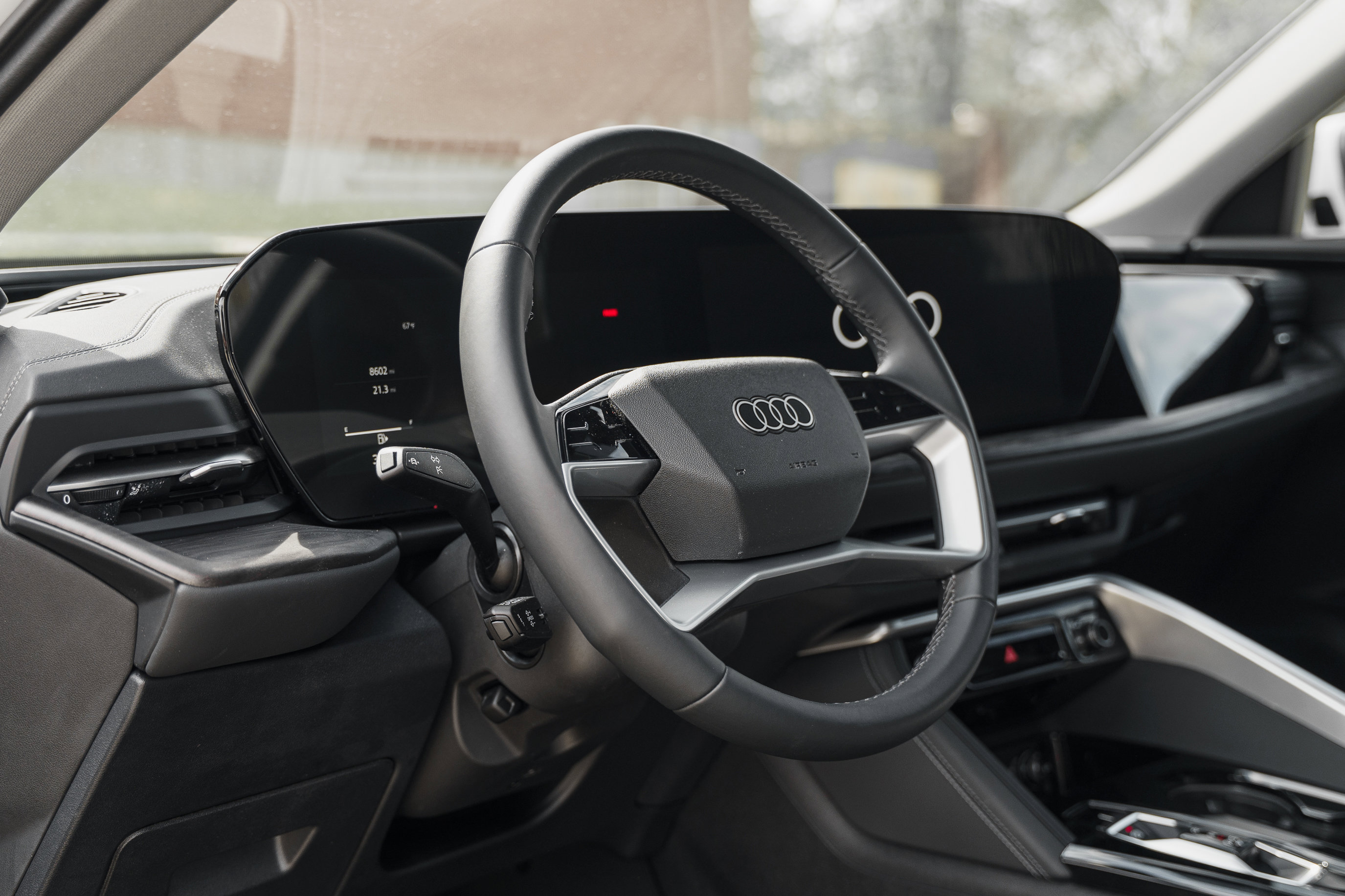 Used 2025 Audi Q5 Premium Plus w/ Premium Plus image 9