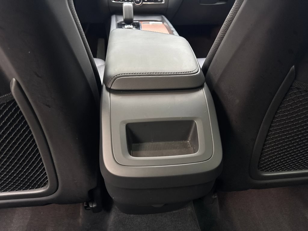 Used 2023 Volvo XC60 B5 Plus FWD image 71