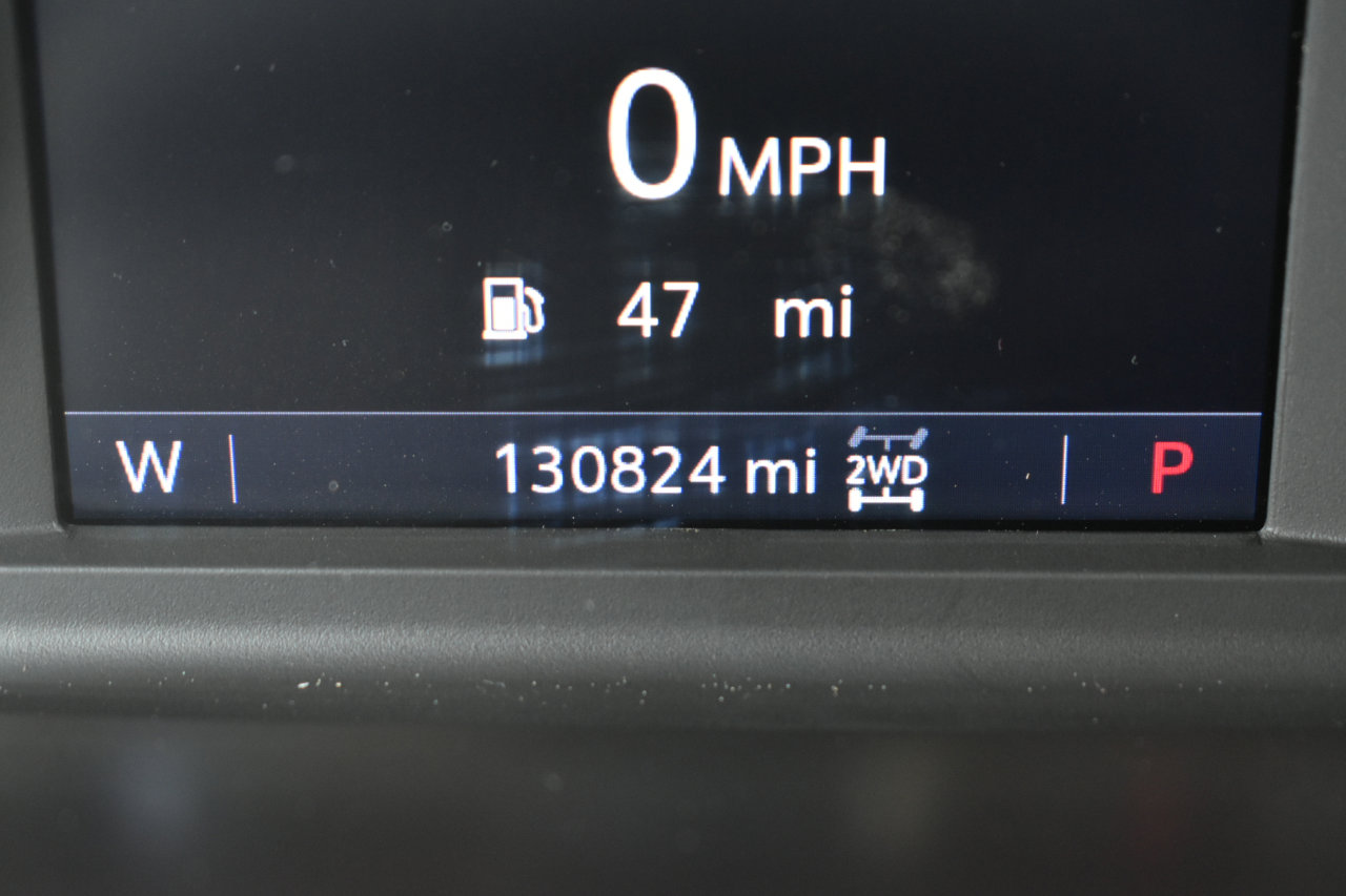 Used 2019 Chevrolet Silverado 1500 LT w/ Texas Edition image 18