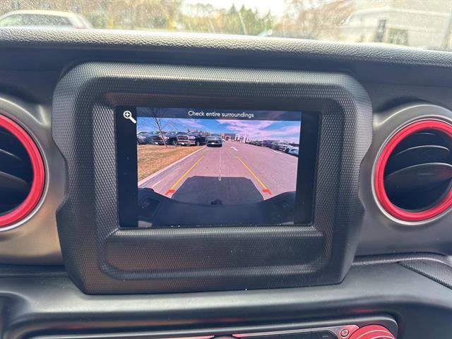 Used 2023 Jeep Gladiator Sport image 14