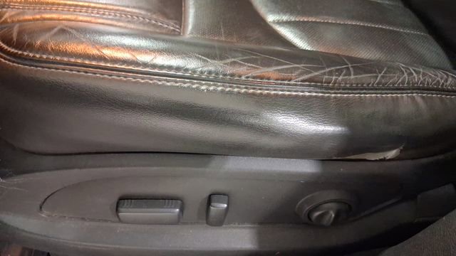 Used 2015 Buick Enclave Premium w/ Experience Buick Package image 27