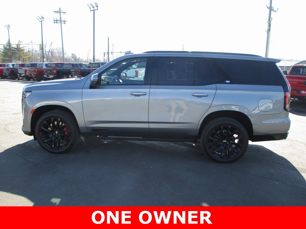 Used 2024 Cadillac Escalade Sport w/ LPO, ONYX Package image 8