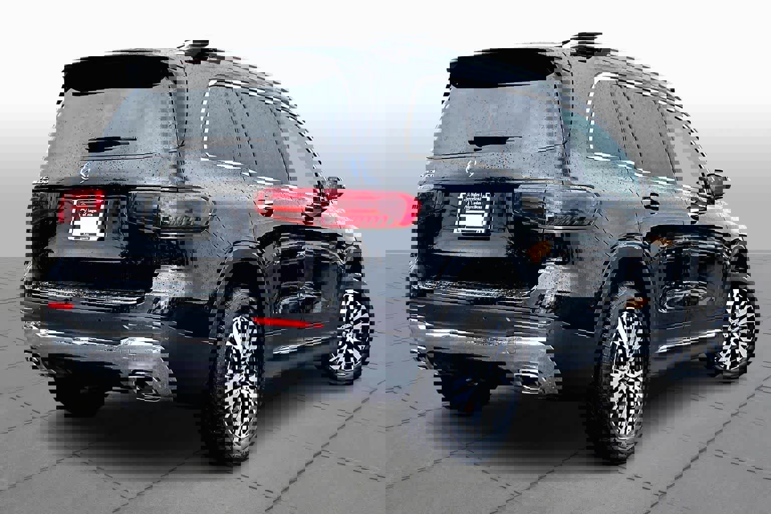 Certified 2025 Mercedes-Benz GLB 250 GLB 250 image 13