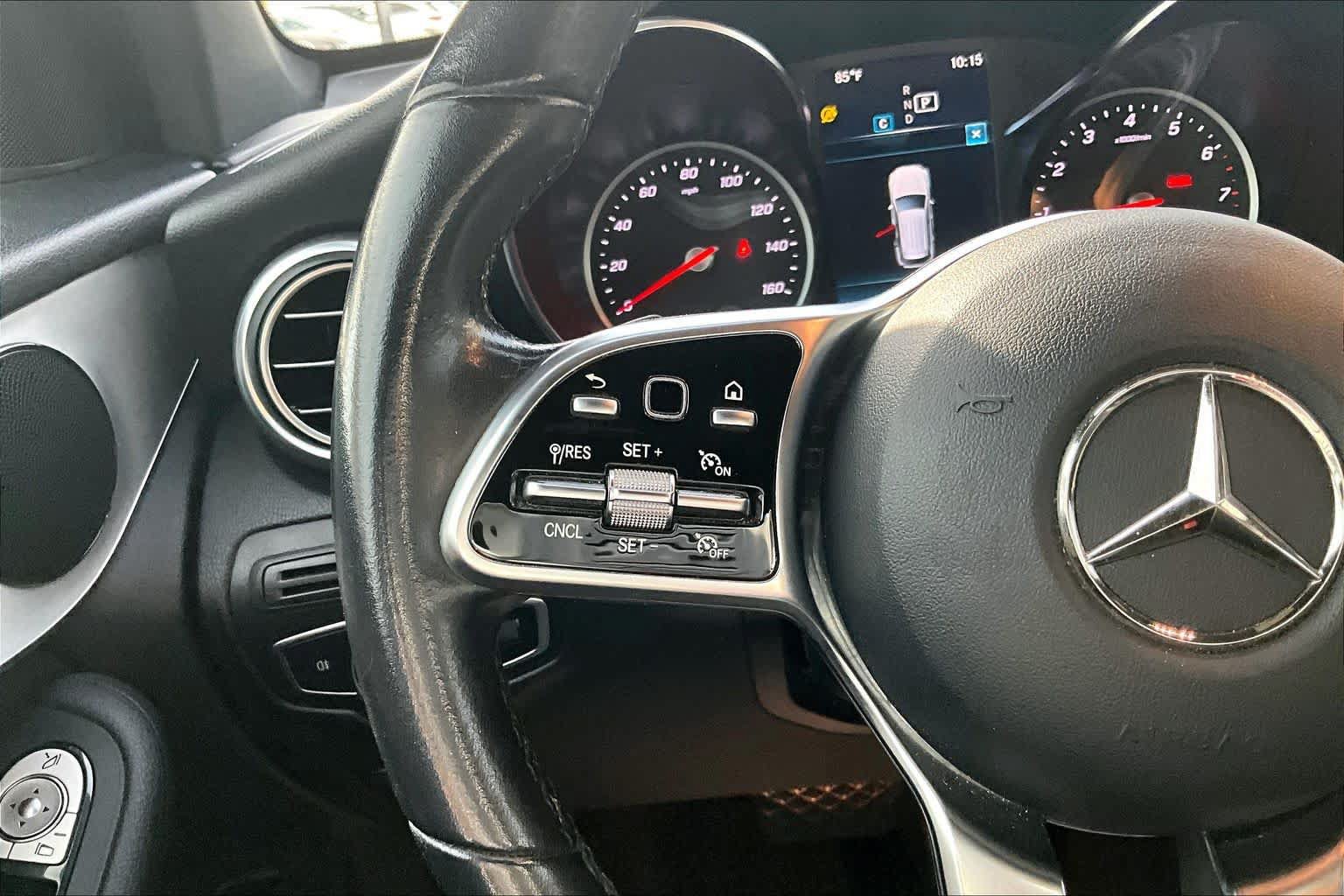 Used 2021 Mercedes-Benz GLC 300 image 24