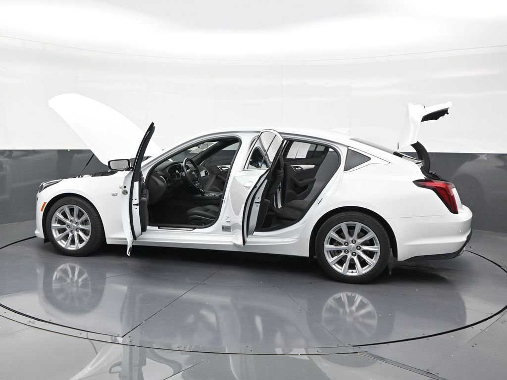 Used 2023 Cadillac CT5 Luxury RWD image 31
